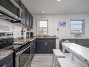stanley4-6-kitchen.jpg