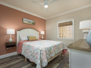southbeach405-19-bedroom-2.jpg