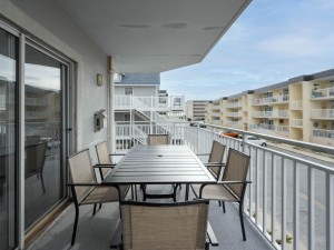 aventura106-3-bal.jpg