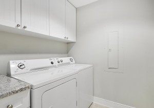 24-laundry.jpg