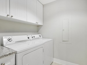 24-laundry.jpg