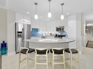 8-kitchen.jpg