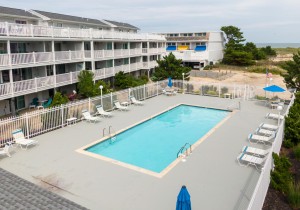 beachwalk-2b-pool.jpg