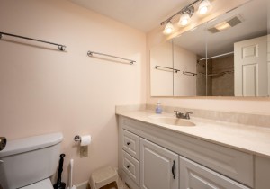 beachwalk4-39-bath-1.jpg