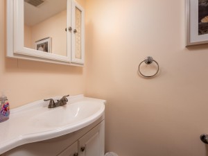 beachwalk4-40-half-bath.jpg