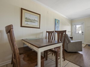 harborbreeze56-3-dining-area.jpg
