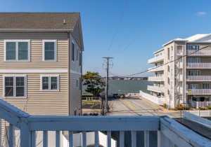 harbourbreeze56-1view-ofbay.jpg