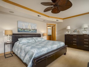 carlye403-26-primary-bedroom.jpg