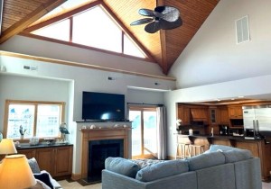 living-area-2-suzanne.jpg