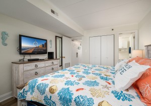 marigotbeach1005-19-bedroom.jpg