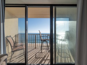 marigotbeach1005-7-balcony.jpg