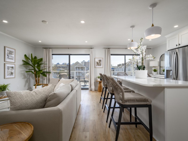 sunrisesea207-12-open-floor-plan.jpg