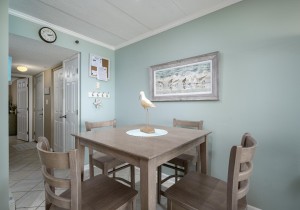 sandpiperdunes207-12-dining.jpg