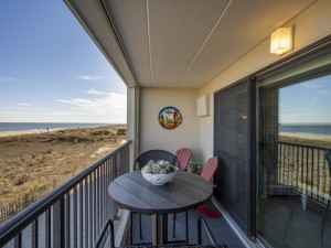 sandpiperdunes207-2-balcony.jpg