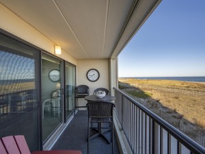 sandpiperdunes207-3-balcony.jpg