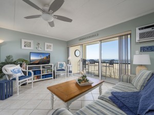 sandpiperdunes207-7-living-area.jpg