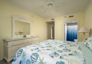 oceandunes402-16-primary-bedroom.jpg