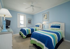 oceandunes402-18-bedroom-2.jpg