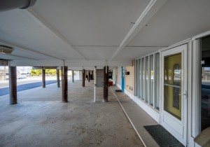 beachcolony4-14-parking.jpg