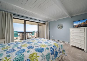 beachcolony4-38-primary-bedrm.jpg