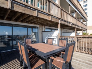 beachcolony4-6-deck.jpg