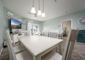 theview202-11-dining-area.jpg