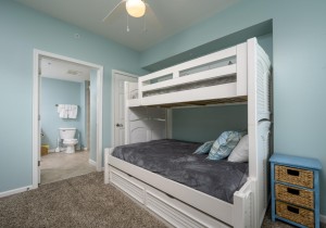 theview202-22-bedroom-2.jpg
