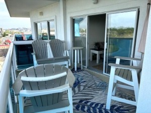balcony-2-new.jpg
