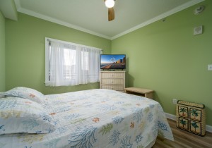 sunsetpoint305-20-bedroom-2.jpg