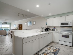 sunsetpoint305-9-kitchen-open-floor-plan.jpg