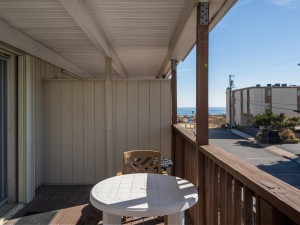 beachplacenorth20-14-view-from-upper-balcony.jpg