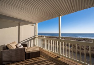summerplace9-14-upper-balcony.jpg