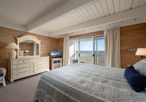 summerplace9-27-bedroom-1.jpg