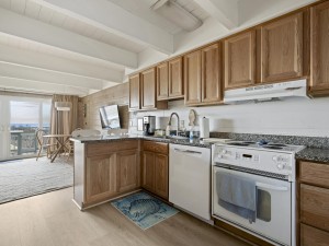 summerplace9-5-kitchen-new.jpg