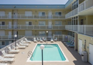 islandbreeze-2p-pool.jpg