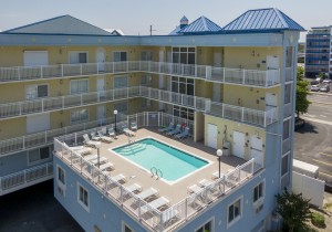 islandbreeze-3p-pool.jpg