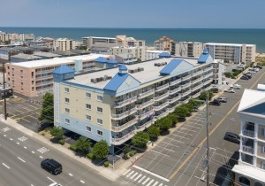 islandbreeze-5p-exterior.jpg