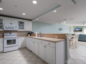 islandbreeze406-14-kitchen.jpg