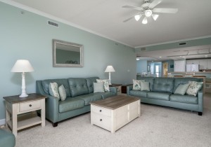 islandbreeze406-19-living-area.jpg