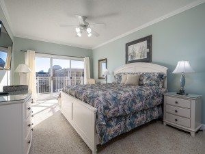 islandbreeze406-20-primary-bedroom.jpg