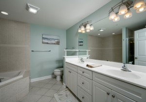 islandbreeze406-22-primary-bath.jpg
