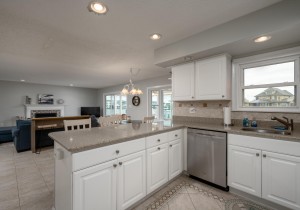 bering418-19-open-floor-plan.jpg