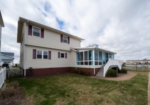 bering418-3-back-of-home.jpg