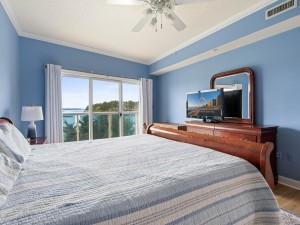 sunsetpointe106-11-primary-bedroom.jpg