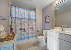 sunsetpointe106-18-bath-2.jpg