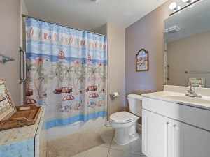 sunsetpointe106-18-bath-2.jpg
