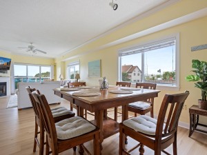 sunsetpointe106-3-dining.jpg