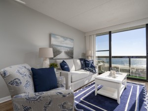 goldensands308-8-living-area.jpg