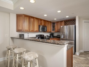 southbeach503-14-kitchen.jpg