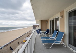 southbeach503-3-balcony-and-view.jpg